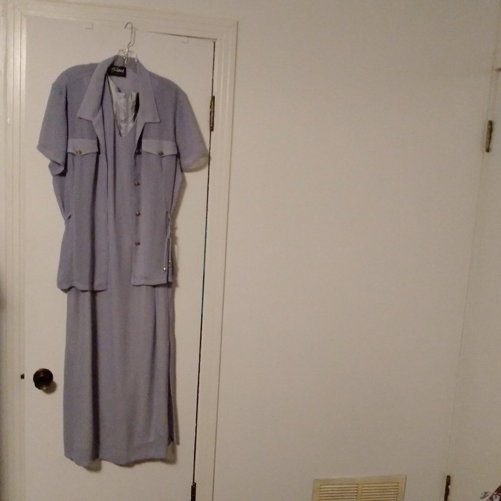 Women's dress